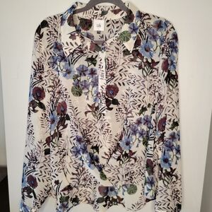 CAbi Women’s Floral Button Up Blouse Size L Blue Purple Accents Chic